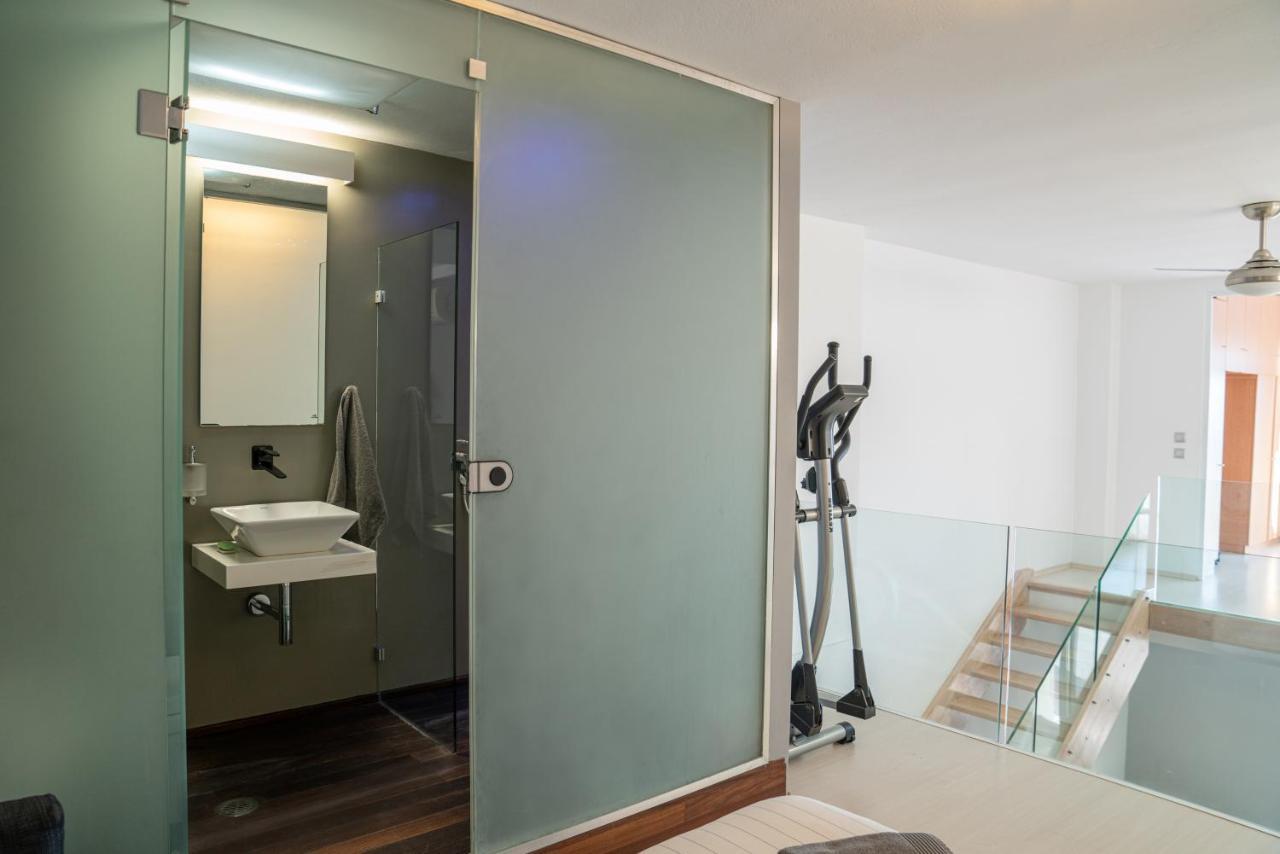Seaside Maisonette In